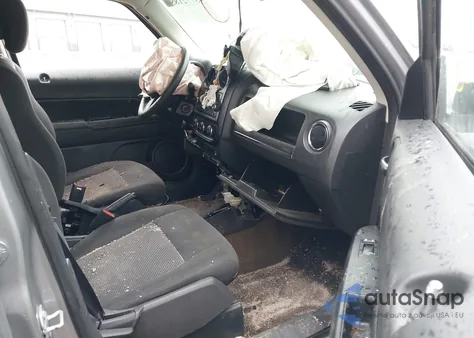 2016 Jeep Patriot Sport z USA, uszkodzony, nr VIN 1C4NJRBB8GD685888